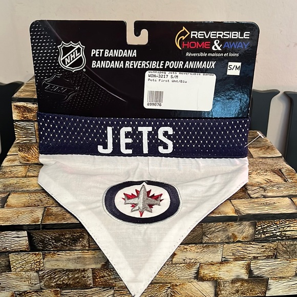 NWT PETS FIRST Hockey Reversible Bandana (S/M) - Winnipeg - Picture 4 of 8